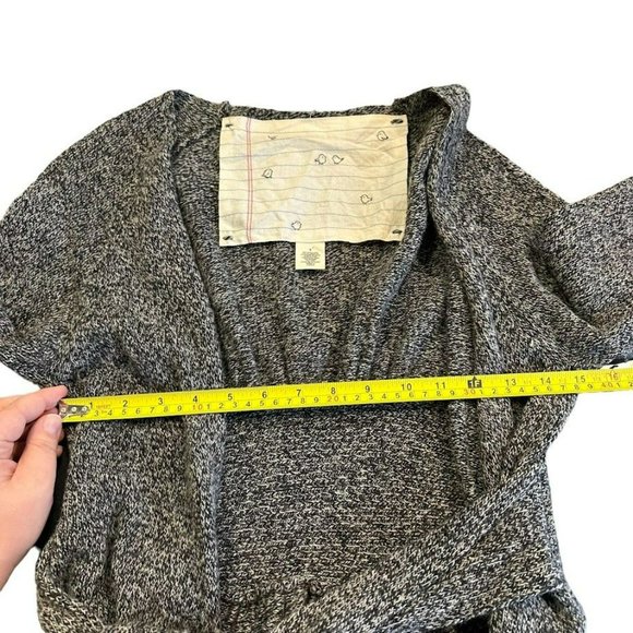 Anthropologie Birds on a Wire Wool Gray Tie Front Wrap Cardigan Sweater Womens S - Picture 3 of 5